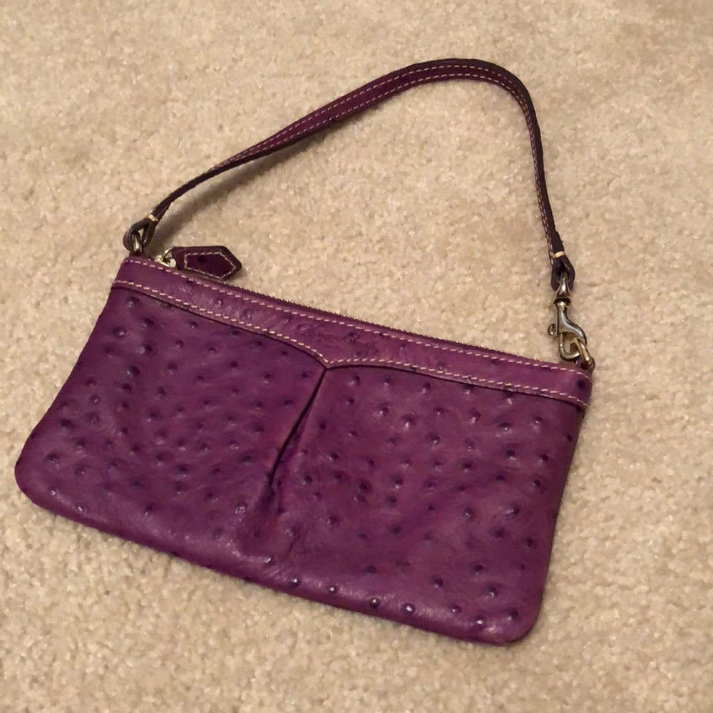 Dooney & Bourke wristlet, purple